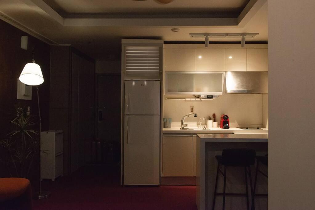 Woodream-beam Projector-6 Min Gangnam Stn Apartment